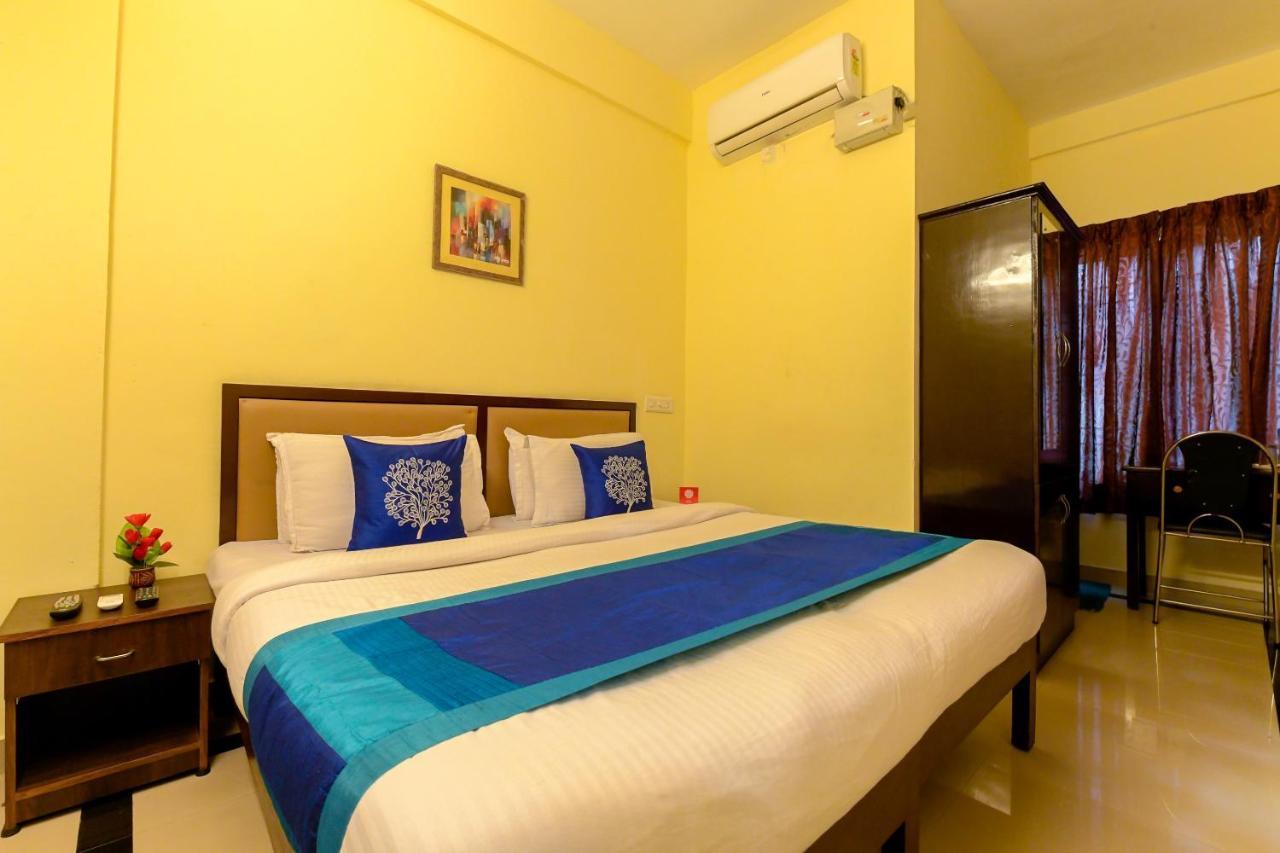 Oyo 8273 Diamond Inn Kochi Exterior foto